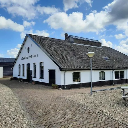 Chalet Unique With Terrace In Beekbergen